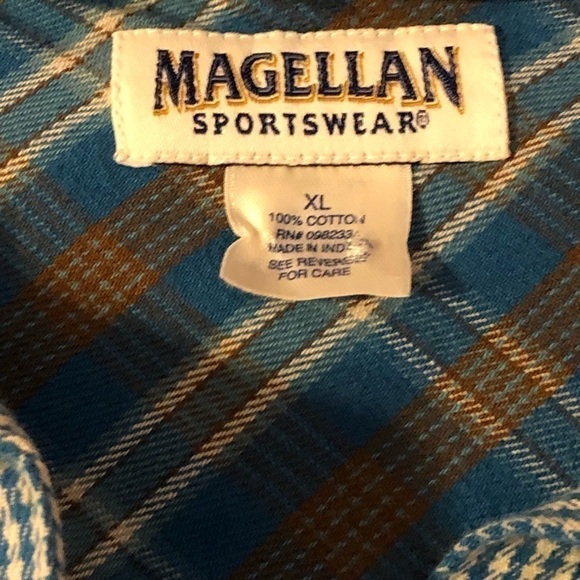 Magellan Sportswear 100% Cotton Blue Plaid Button Down Long Sleeve Shirt XL - Picture 7 of 8